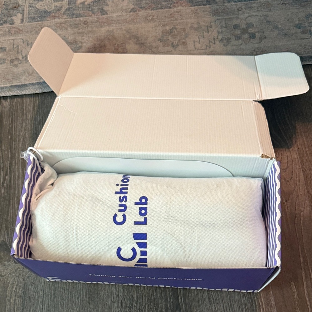 C Cushion Lab Deep Sleep Pillow like-new - Picture 10 of 14